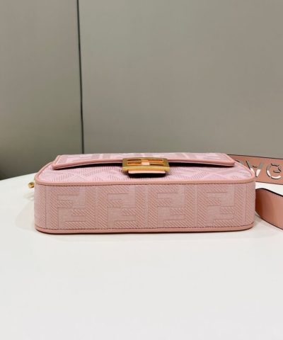 Replica Fendi Baguette Ff Pink