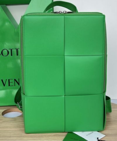 Replica Bottega Veneta Arco Backpack - top-grade luxury bag dupe