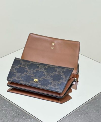 Replica Celine Triomphe Trapeze