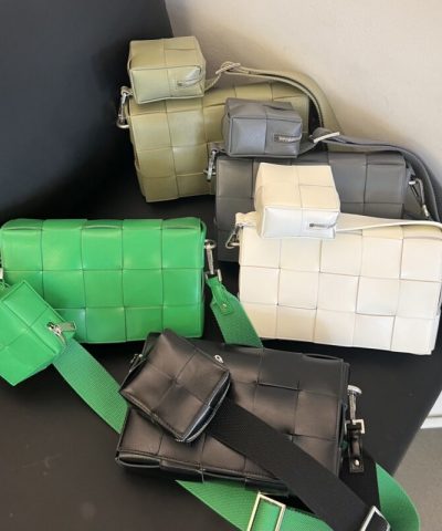 Replica Bottega Veneta Cassette With Versatile Strap - high-quality designer bag dupe