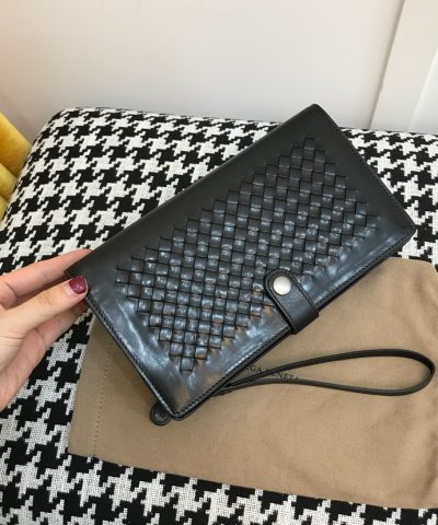 Replica Bottega Veneta Clutch Black - designer handbag clone