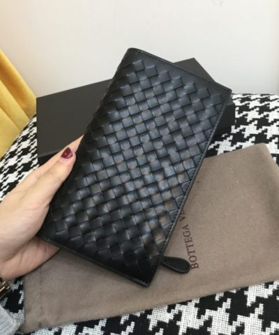 Replica Bottega Veneta Intrecciato Pouch