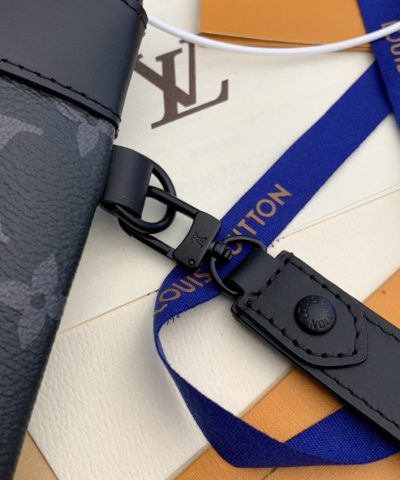 Louis Vuitton To Go Pochette Black - premium superclone handbag