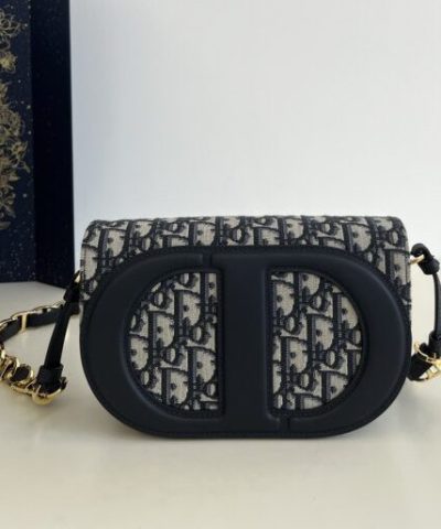 Replica Dior Signature Cd - affordable luxury replica bag