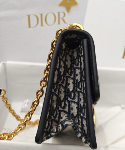 Replica Dior 30 Montaigne On Chain