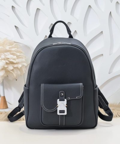 Replica Dior Saddle Zip Backpack Black Grained Calfskin - high-quality designer bag dupe