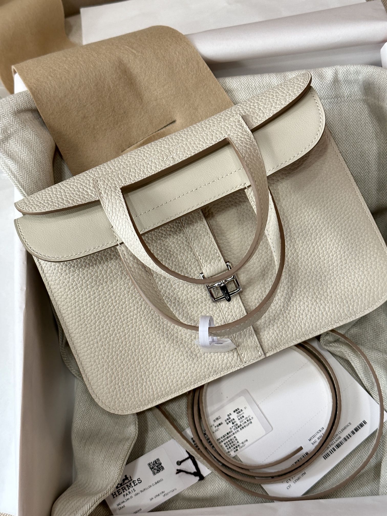 Replica Hermès Halzan White