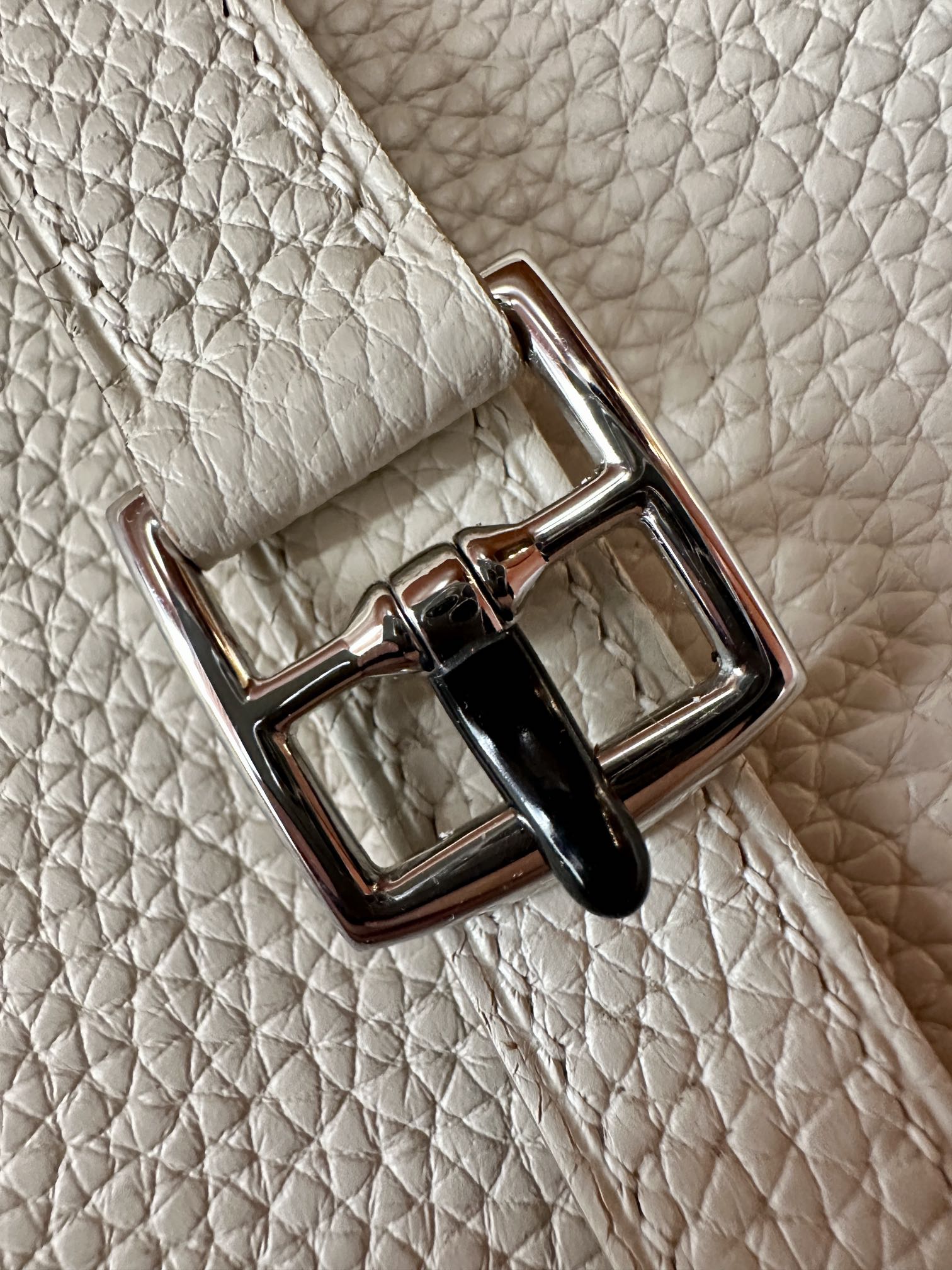 Replica Hermès Halzan White - high-quality designer bag dupe